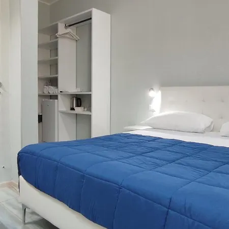 Nitto House 2* باري