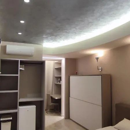 Гостевой дом Nitto House Бари