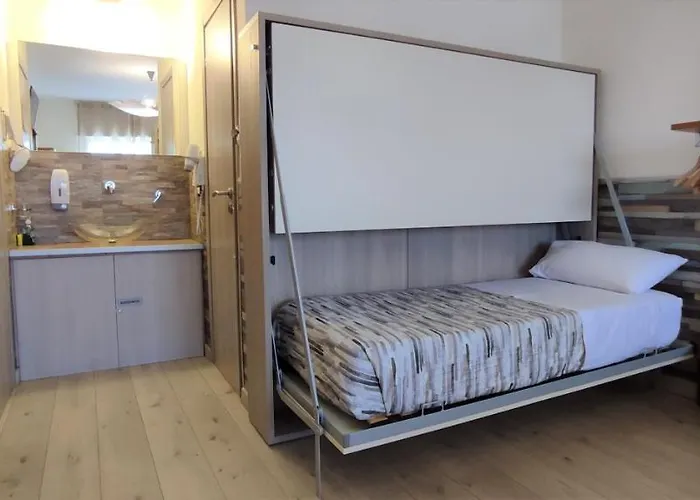 Nitto House בארי